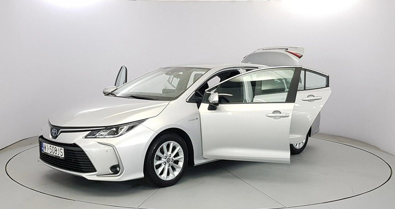 Toyota Corolla cena 84900 przebieg: 54000, rok produkcji 2019 z Pisz małe 529